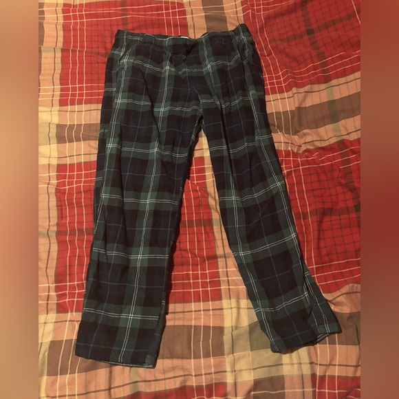 Old Navy Other - Old navy mens pajama plaid pants green and black XL
